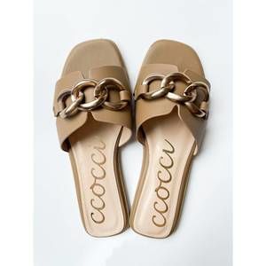 NEW CCOCCI women's baylor chain link sandal in tan